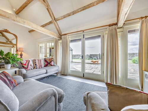 3 Bed in Cirencester (oc-57686)