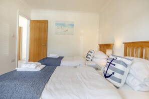 Room - 3 Bed in Brixham (oc-57892) (Brixham)