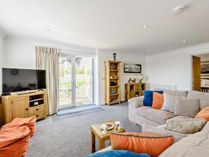 TV - 1 Bed in Weymouth (oc-57926) (Osmington)