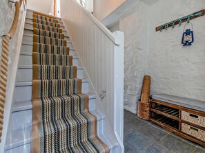 Interior - 3 Bed in Bude (oc-57739) (Woodford)