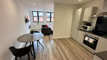 Junior-Apartment, Stadtblick | Innenbereich