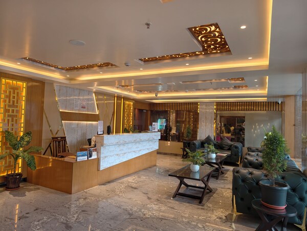Digha Hotel With Banquet Bangla Queen - Digha