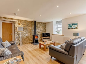 Living area - 3 Bed in Newton -by-the- Sea (oc-cn026) (Newton-by-the-Sea)