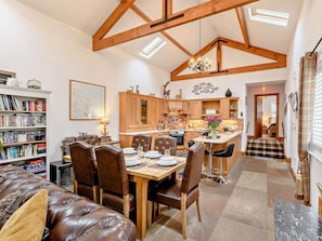 Dining - 3 Bed in Beadnell (oc-cn037) (Beadnell)