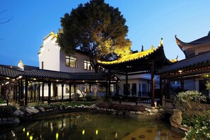 Exterior - Fenghuangliuyuan Garden Hotel (Jingdezhen)