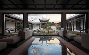 Interior - Fenghuangliuyuan Garden Hotel (Jingdezhen)