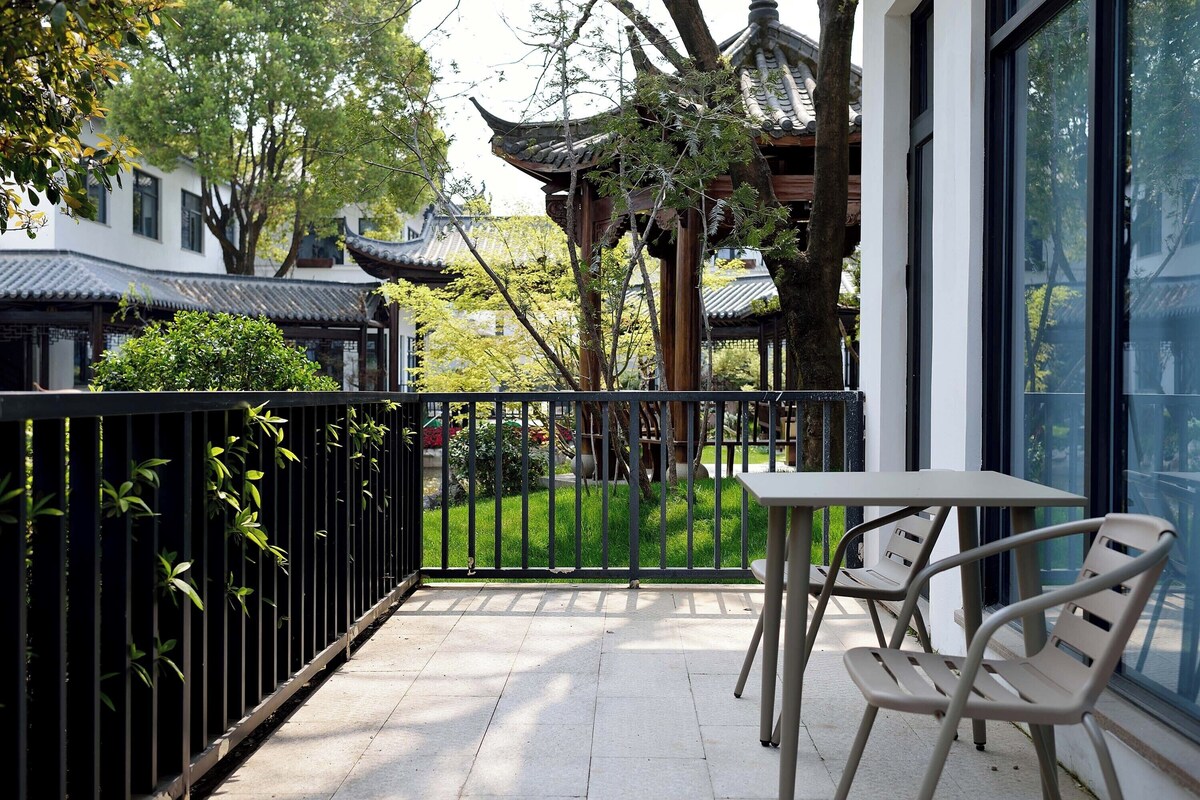 Exclusive Double Room, Garden View | Garden view