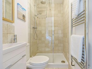 Bathroom - 3 Bed in Beadnell (oc-cn119) (Beadnell)