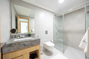 Apartment | Bathroom - Bloomfields 1BR in Radiant Viewz 1  (Abu Dhabi)