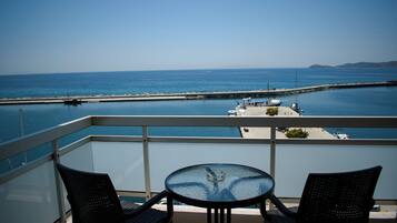 Standard Room, Balcony, Sea View | Outdoor dining