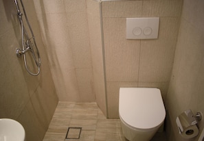 Standard Room, Balcony, Sea View | Bathroom - Hotel ALS Karystos (Karystos)