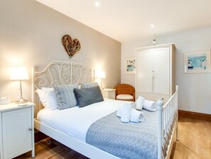 Room - 1 Bed in Seahouses (oc-cn118) (Seahouses)