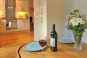 Dining - 1 Bed in Seahouses (oc-cn118) (Seahouses)