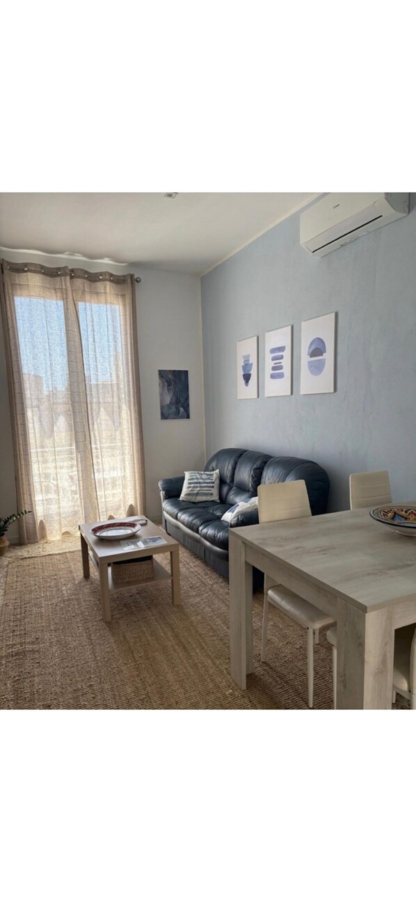Smart TV - Il Fico d'India - A vacation home designed to let you experience Sicilian tradition (Marsala)