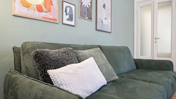Apartment (1 Bedroom) | Interior