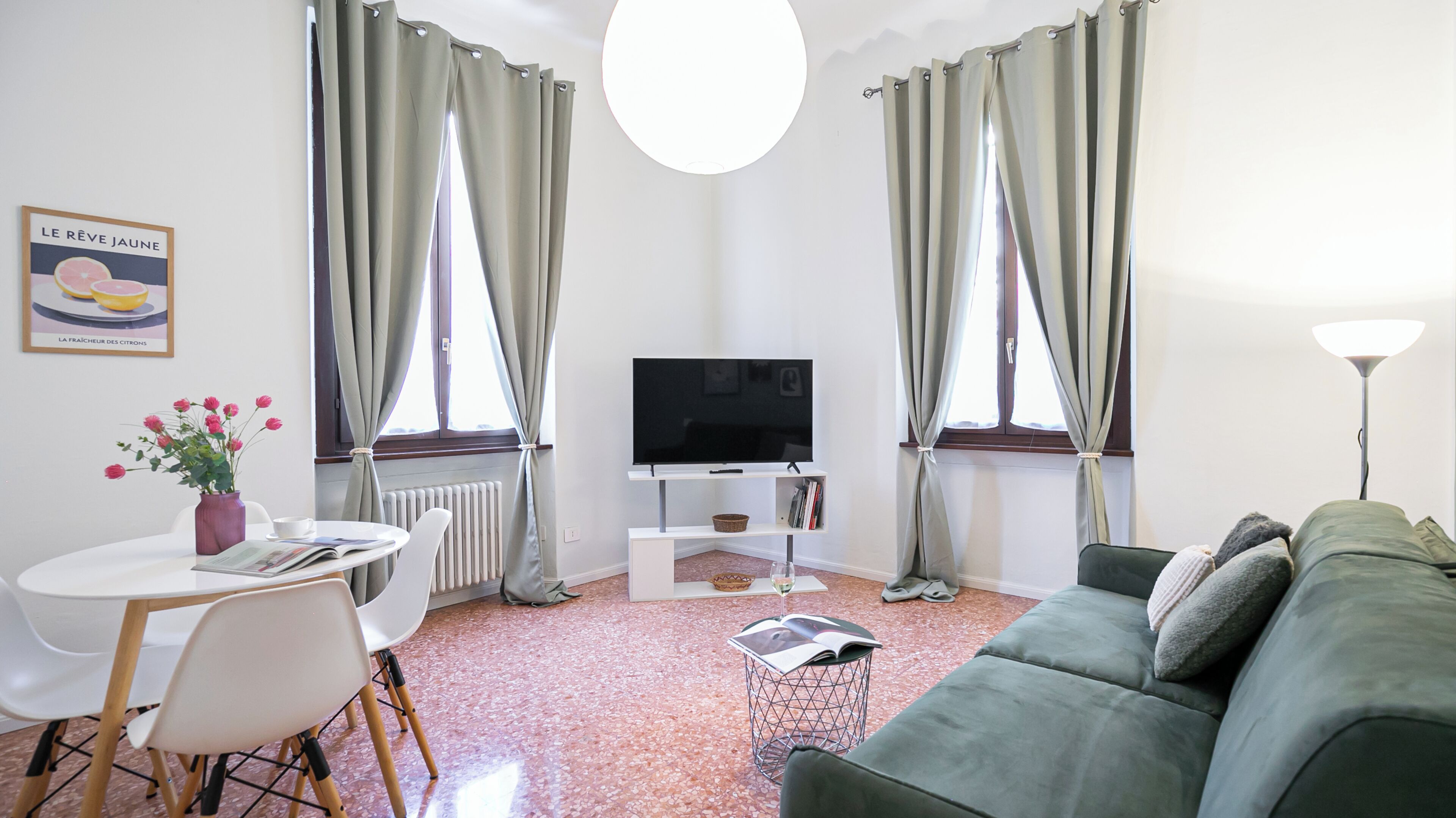 Apartment (1 Bedroom) | Interior