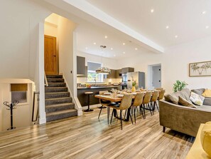 Interior - 6 Bed in Ilfracombe (oc-59752) (Ilfracombe)