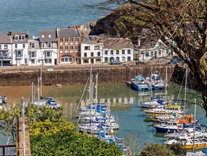 Marina - 6 Bed in Ilfracombe (oc-59752) (Ilfracombe)