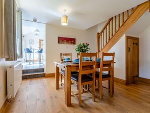 Dining - 2 Bed in Ludlow (oc-59293) (Richards Castle)