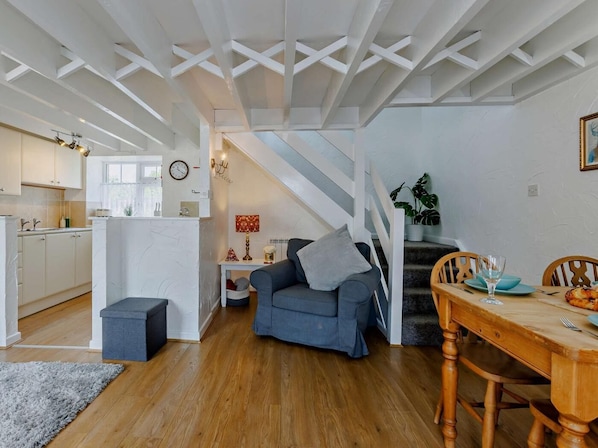 Interior - 2 Bed in Bideford (oc-60430) (Pusehill)