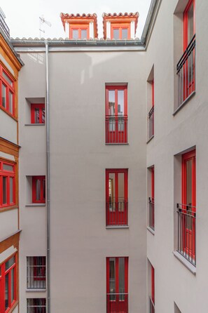 Deluxe Apartment, 2 Bedrooms | Exterior - Welcomer La Latina (Madrid)