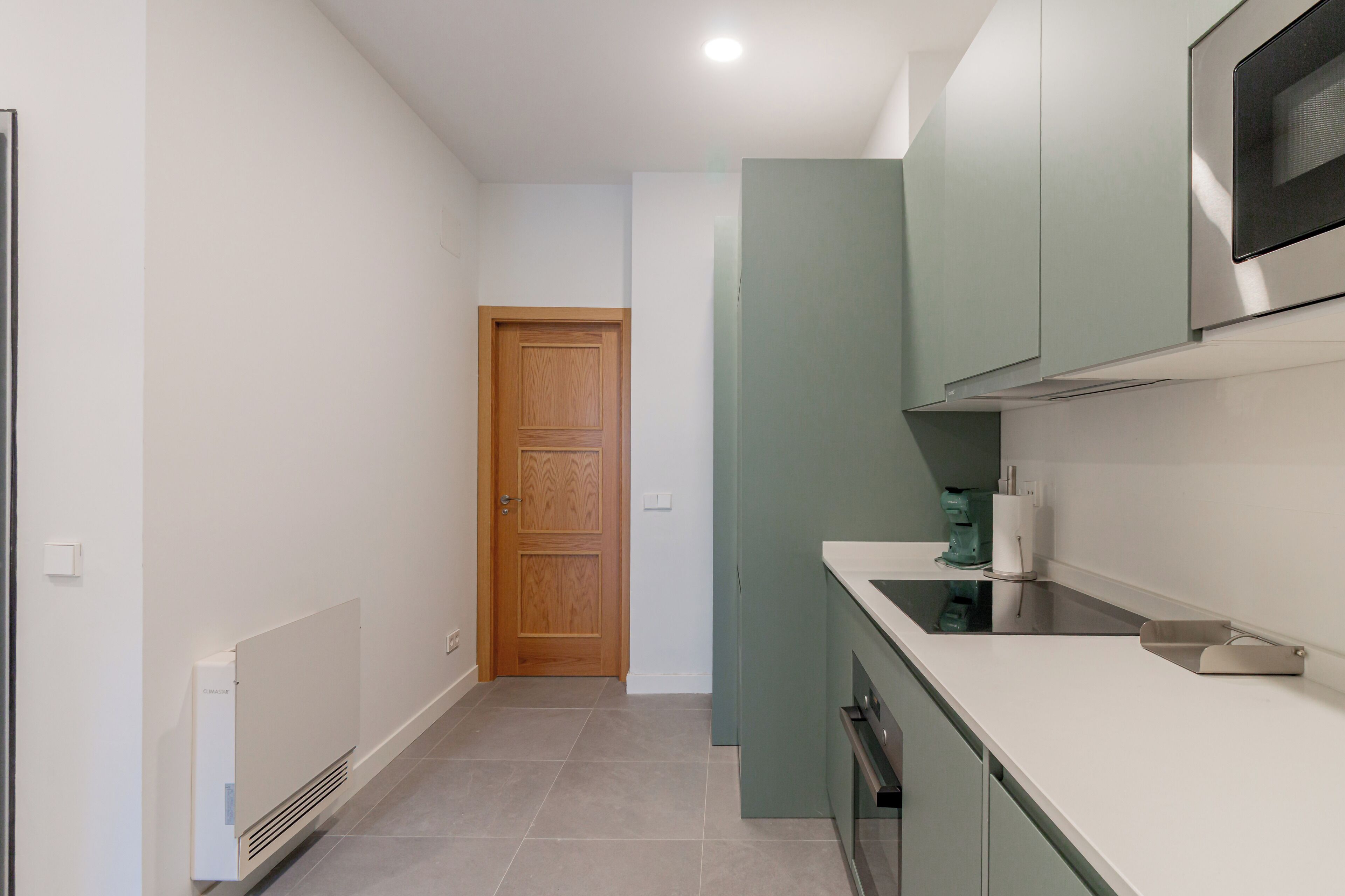 Superior Apartment, 1 Bedroom | Private kitchen | Full-size fridge, microwave, oven, stovetop