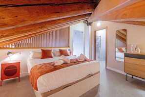 Basic Penthouse, 2 Bedrooms - Welcomer La Latina (Madrid)