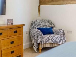 Interior - 4 Bed in Gloucester (oc-60200) (Redmarley D'Abitot)