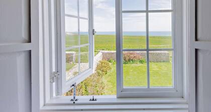 4 Bed in Worth Matravers (oc-ic036)
