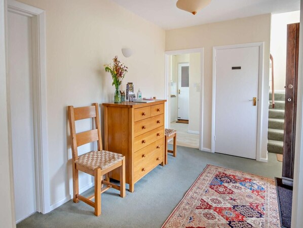 Interior - 4 Bed in Shanklin (oc-ic068) (Shanklin)