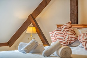 Reisekinderbett, kostenloses WLAN, Bettwäsche