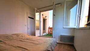 Unclassified image, 4 of 15, button - Montpellier, large community, 20 minutes from the ocean (Montpellier)