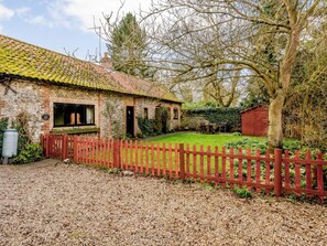 Exterior - 3 Bed in South Creake (oc-kt099) (South Creake)