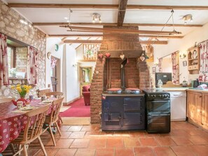 Dining - 3 Bed in South Creake (oc-kt099) (South Creake)