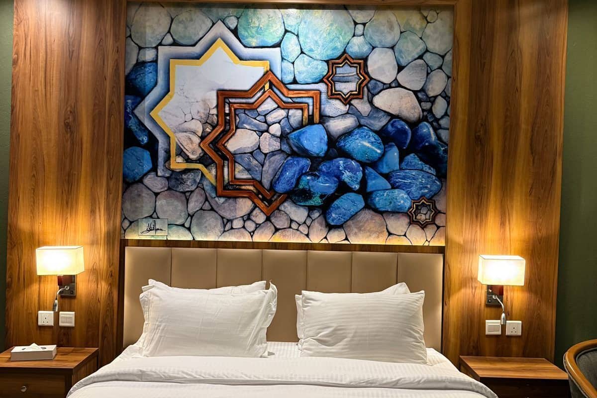 Family Suite, Non Smoking, Pool View | In-room safe, desk, blackout drapes, WiFi (free)