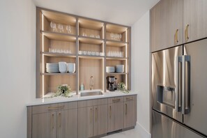 Interior - Sunset Tulia Paradise (Anna Maria)