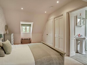 Room - 4 Bed in Cheltenham (oc-62039) (Bourton-on-the-Water)
