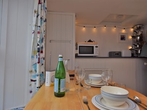 Dining - 2 Bed in Polruan (oc-pc023) (Fowey)