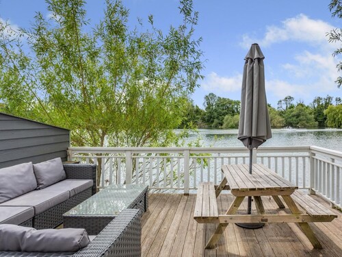 3 Bed in Cirencester (oc-hic06)