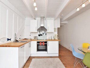 Private kitchen - 3 Bed in Polruan (oc-pc002) (Fowey)