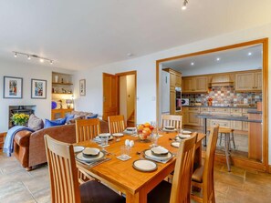 Dining - 3 Bed in Polruan (oc-pc040) (Fowey)