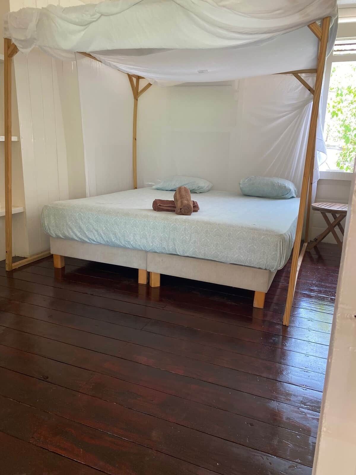 1 bedroom, iron/ironing board, WiFi