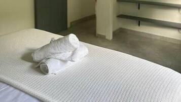 In-room safe, iron/ironing board, WiFi, bed sheets