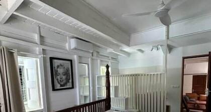 A relaxing bed-and-breakfast in the city center