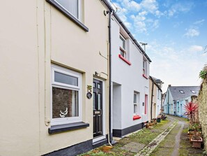 Exterior detail - 3 Bed in Bideford (oc-63058) (Appledore)