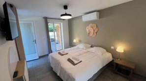 Room - The Little Cottage "Nine" (Gordes)