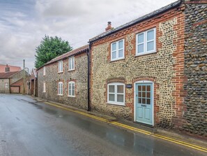 Exterior - 2 Bed in Mundesley (oc-kt044) (Mundesley)