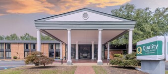 Quality Inn & Suites