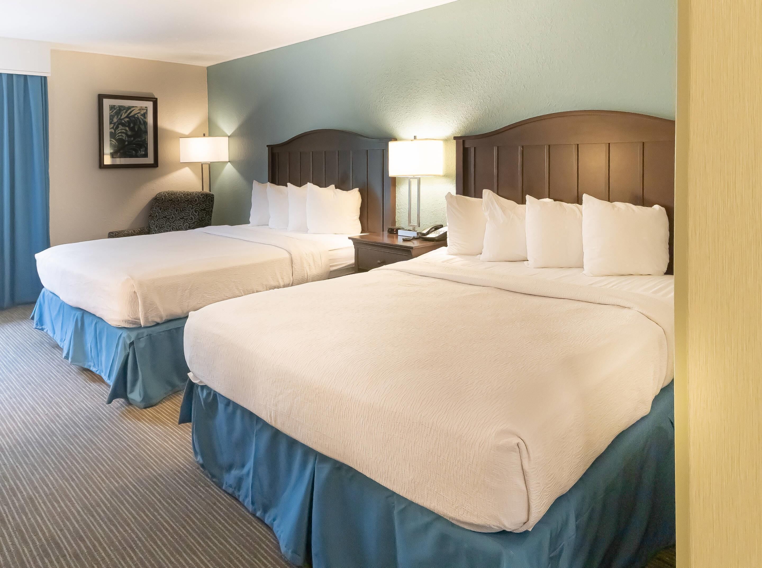 Quarto standard, 2 camas Queen, para não fumantes | Wi-Fi de cortesia