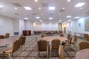 สถานที่จัดงานประชุม